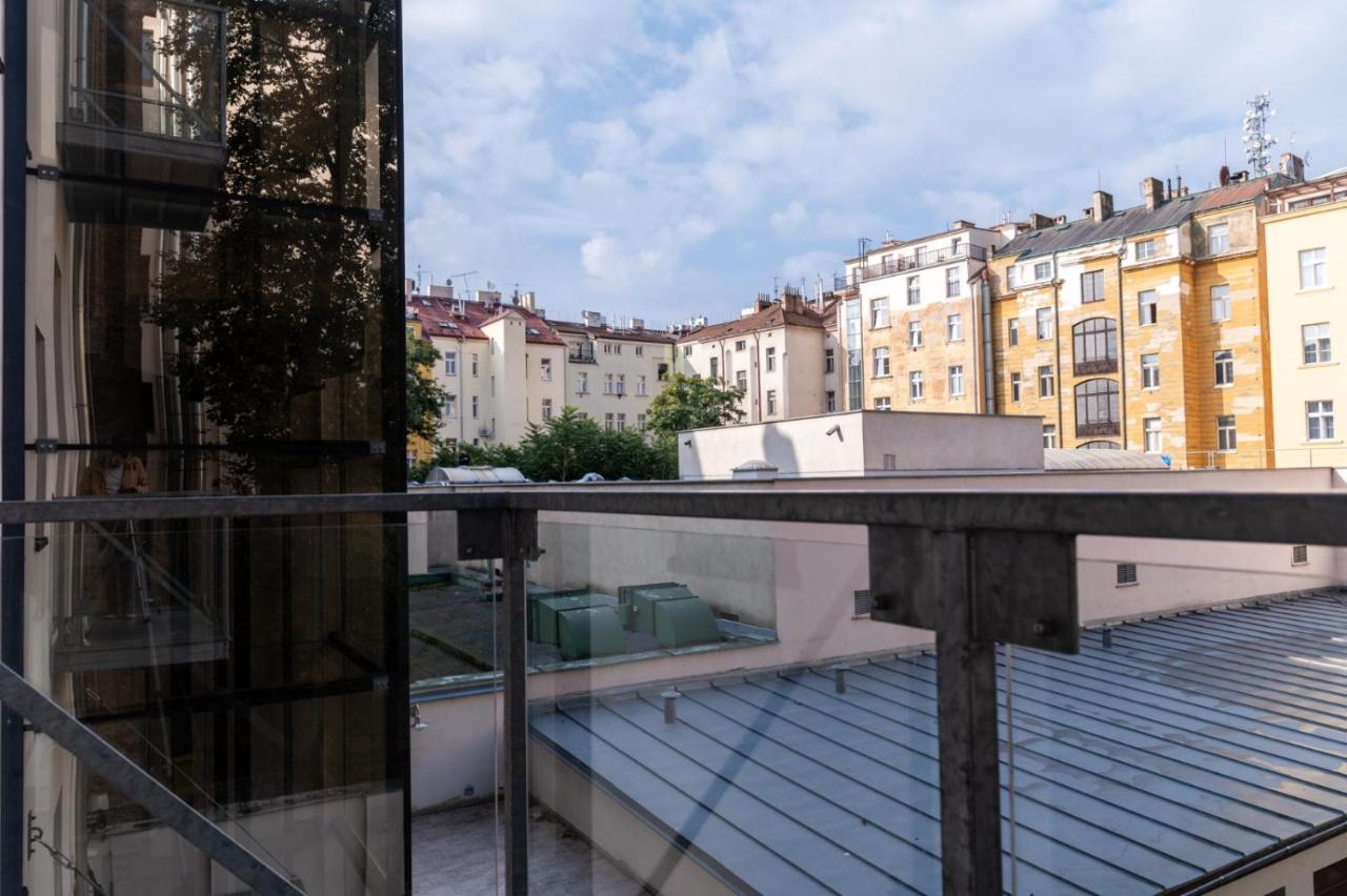 Designed Apartment Next To Vaclav Square With Terrace And Private Garage Prague Exterior photo