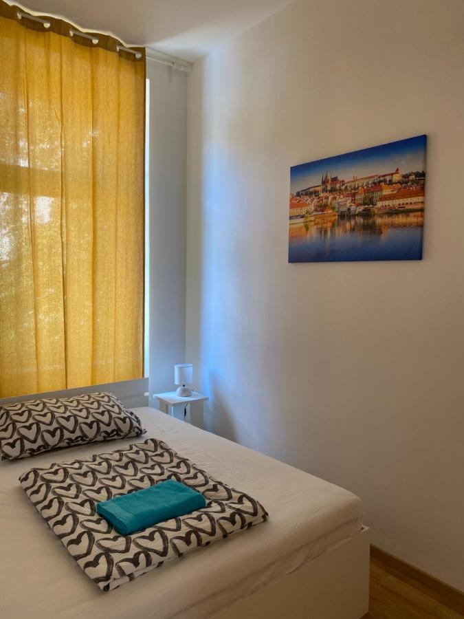 Designed Apartment Next To Vaclav Square With Terrace And Private Garage Prague Exterior photo